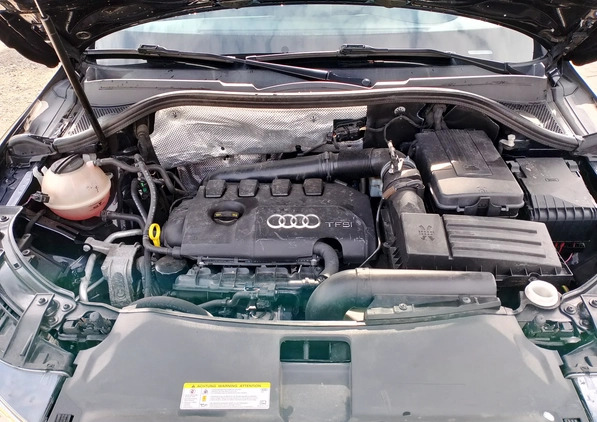 Audi Q3 cena 66500 przebieg: 137000, rok produkcji 2015 z Wojcieszów małe 92